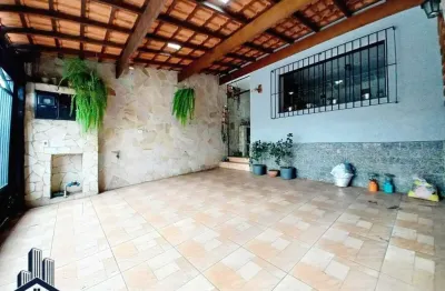 Casa térrea à venda em cotia/sp no jardim sábia 110m², recém reformada!