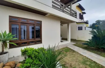 Casa com 3 quartos à venda na rua anacleto prati, 153, centro, guaíba por r$ 950.000