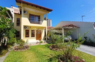 Casa com 4 quartos à venda na rua cônego estanislau scherer, 295, centro, guaíba por r$ 990.000