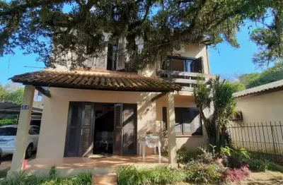 Casa com 4 quartos à venda na Rua Oswaldo Poeta, 34, Centro, Guaíba por R$ 650.000