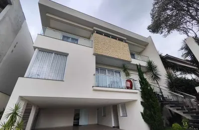 Casa em condomínio fechado com 4 quartos à venda na Avenida Omar Daibert, 1, Parque Terra Nova II, São Bernardo do Campo