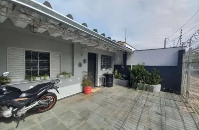 Casa com 4 quartos à venda na Travessa Dom Luiz de Bragança, 498, Vila Rezende, Piracicaba
