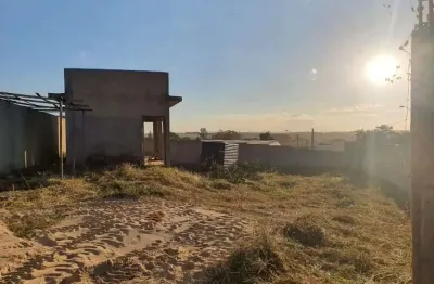 Casa com 1 quarto à venda na Rua Carlos Ruiz Santiago, 23, Taquaral, Piracicaba