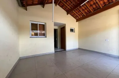 Casa com 2 quartos à venda na Rua Treze de Abril, 86, Vila Prudente, Piracicaba