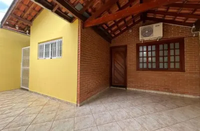 Casa com 3 quartos à venda na Rua Sargento José Carlos Ribeiro, 225, Jardim Astúrias I, Piracicaba