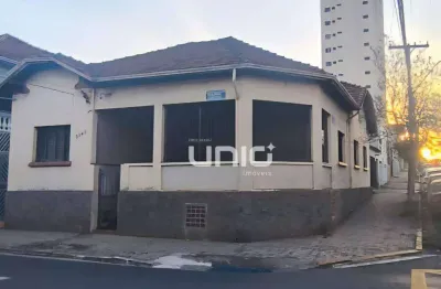 Casa com 3 quartos à venda na Rua Benjamin Constant, 2140, Centro, Piracicaba