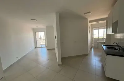 Apartamento para alugar no Edifício Plaza Mayor, no bairro Paulicéia em Piracicaba.