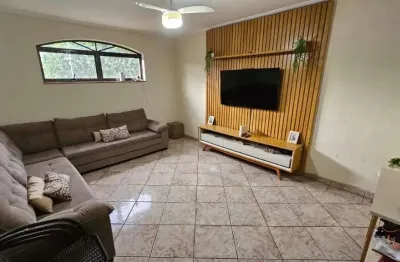 Casa com 3 quartos à venda na Avenida Santa Cecília, 71, Nho Nho Quim, Piracicaba