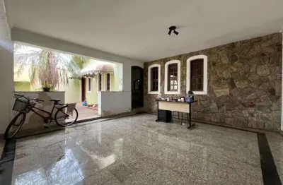 Casa com 3 quartos à venda na Rua Montreal, 20, Parque Água Branca, Piracicaba