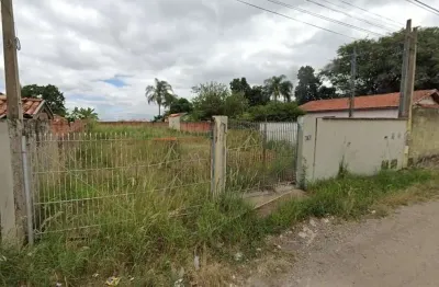 Terreno à venda na Rua Aujovil Martini, 409, Dois Córregos, Piracicaba