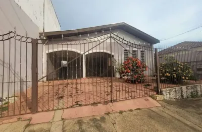 Casa com 3 quartos à venda na Rua Professor José Martins de Toledo, 383, Jaraguá, Piracicaba