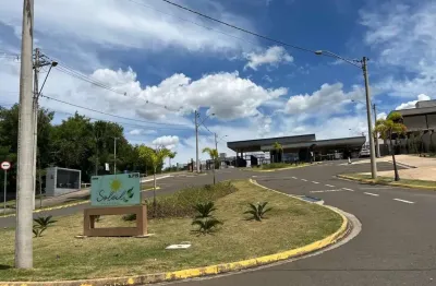 Terreno à venda no Condomínio Soleil no Bairro  Ondas - Piracicaba/SP