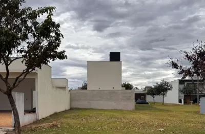 Terreno com 250m² para venda no Residencial Park Unimep Taquaral em Piracicaba