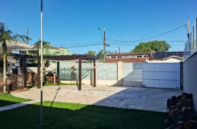 Casa com 5 quartos à venda na Avenida Paranaguá, 343, Caiobá, Matinhos