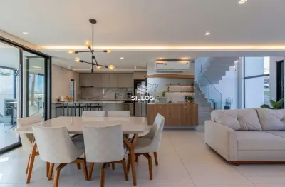 Casa à venda com 4 suítes em condomínio no bairro alto