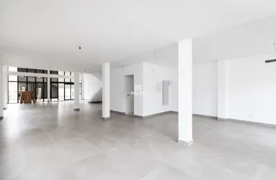 Loja para alugar com 270m² no alto da gloria em curitiba