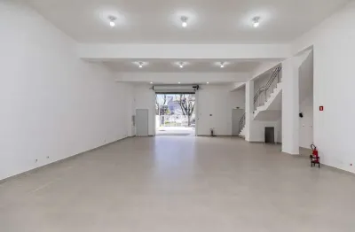 Loja comercial para alugar com 387m² no bacacheri em curitiba