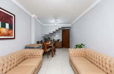 Sobrado à venda com 3 quartos no capão da imbuia em curitiba