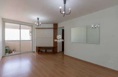 Apartamento à venda com 2 quartos no Alto da Glória em Curitiba