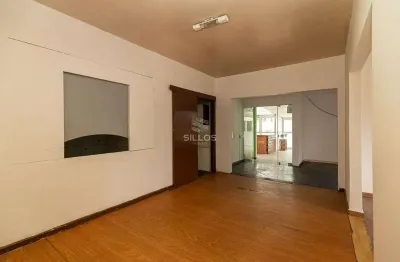 Casa comercial para alugar com 420 m² no Jardim Social em Curitiba