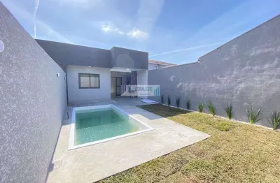 Residência com excelente acabamento - 3 dormitórios sendo uma suíte / piscina.