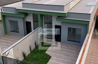 Residência com excelente acabamento- 2 dormitórios sendo uma suíte - com piscina
