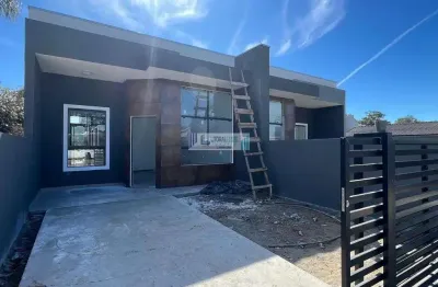 Residência nova com amplo quintal - 3 dormitórios sendo uma suíte.
