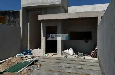 Linda residência moderna no balneário caravelas - 3 dormitórios/suíte e piscina.