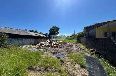 Amplo terreno a venda com 480m², Escritura e registro de imóveis, Próx. ao mar.