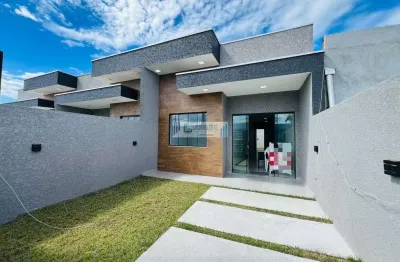 Residência nova com excelente acabamento - 3 dormitórios sendo uma suíte/Quintal