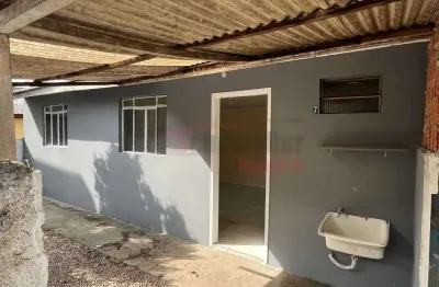 Casa residencial com 1 quarto  para alugar, 40.00 m2 por r$1300.00  - boqueirao - curitiba/pr