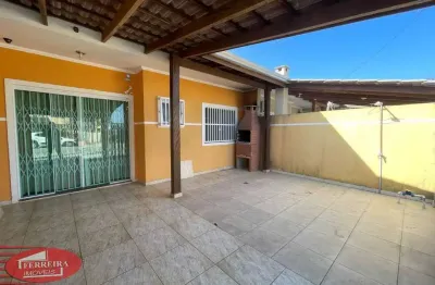 Casa com 2 quartos para alugar na Rua Dos Andradas, 1484, Brejatuba, Guaratuba