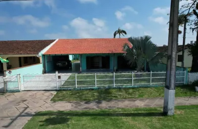 Casa com 5 quartos à venda na Rua Tibagi, 579, Cohapar, Guaratuba