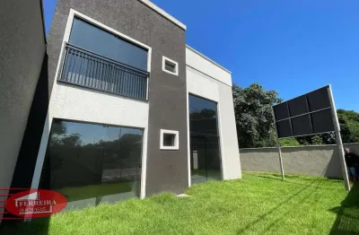 Casa à venda na Rua Cornélio Kloster Esquina Com Avenida Paraná, Nereidas, Guaratuba