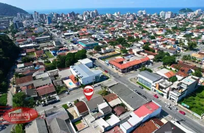 Casa com 3 quartos à venda na Rua Antônio Alves Corrêa, 46, Centro, Guaratuba