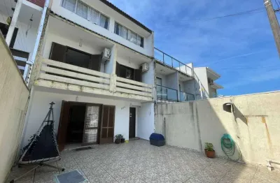 Casa com 4 quartos à venda na Rua José Bonifácio, 1359, Centro, Guaratuba
