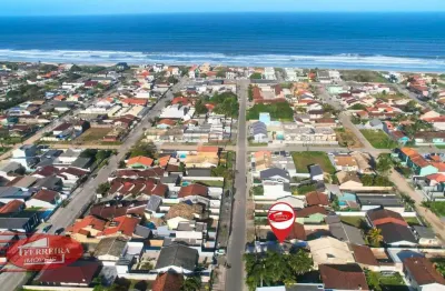 Casa com 3 quartos à venda na Rua Maria Elisa Costa Marin, 337, Nereidas, Guaratuba