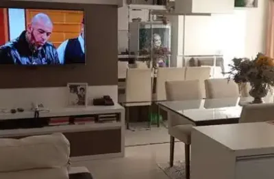 Apartamento diferenciado com terraço no bairro das nações - balneário camboriú