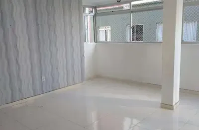 Apartamento com 03 dormitórios na quadra mar de balneário camboriú