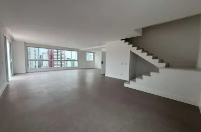 Villa alba - apartamento duplex próximo à avenida brasil em balneário camboriú