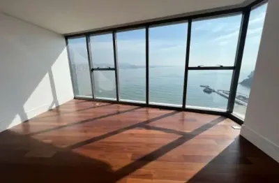 Apartamento 04 suítes frente mar em balneário camboriú