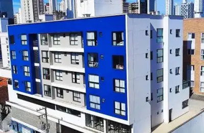 Apartamento diferenciado com 2 dormitórios em Balneário Camboriú