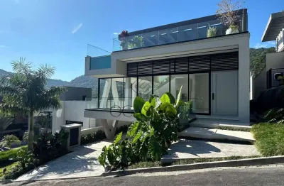 Casa com 4 quartos à venda na Avenida Hermógenes de Assis Feijó, 621, Barra, Balneário Camboriú