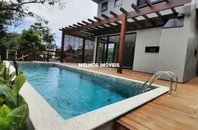 Casa nova à venda com 03 pavimentos localizado na praia taquaras em balneário camboriú -sc