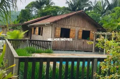 Sítio á venda com 3 dormitórios localizado em camboriú.