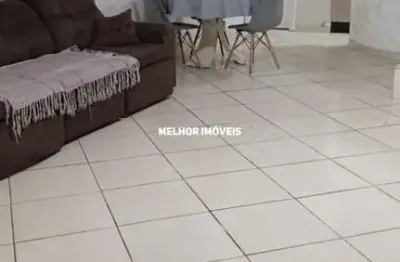 Casa geminada com 85 m² a venda no centro de camboriú.