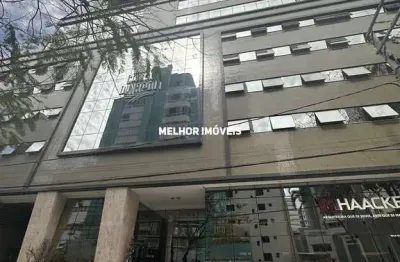 Collina di napoli - apartamento á venda semi mobiliado com 3 suítes e 3 vagas localizado em balneário camboriú.