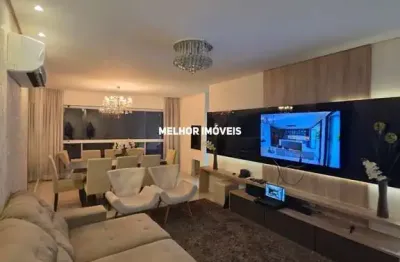 Terra e Mar - Locação Anual com 3 suítes e 3 vagas com uma localização priveligiada a 700 metros da Praia Central de Balneário Camboriú.