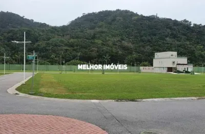 Terreno á venda em condomínio fechado, localizado na praia do estaleiro em balneário camboriú.