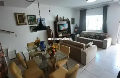 Sobrado semi mobiliado à venda com 03 dormitórios sendo 01 suíte localizado no bairro nova esperança balneário camboriú - sc